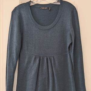 2/$12 🌟 Teal Daisy Fuentes Sweaterdress, size M